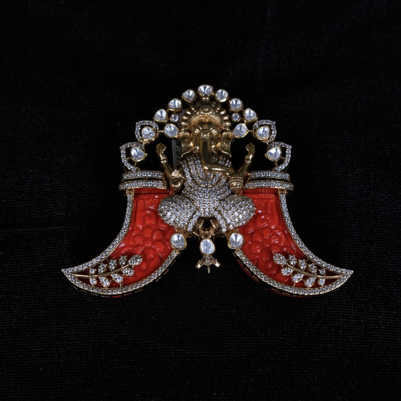 choral Ganesha Tiger Claw (Puligoru) Pendant