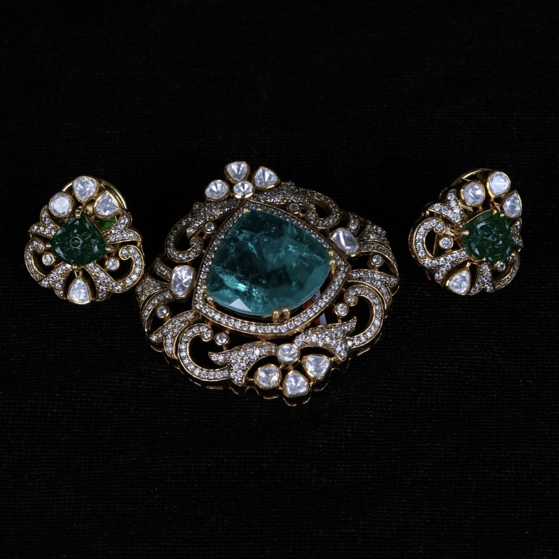 Emerald Victorian Pendant Set
