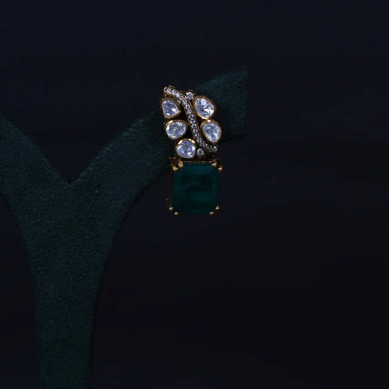 Imperial Russian Emerald Polki Necklace Set in 92.5 Sterling Silver