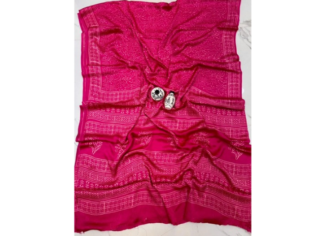 EVWAAH Fuchsia Rose Botanical Ajrakh Saree