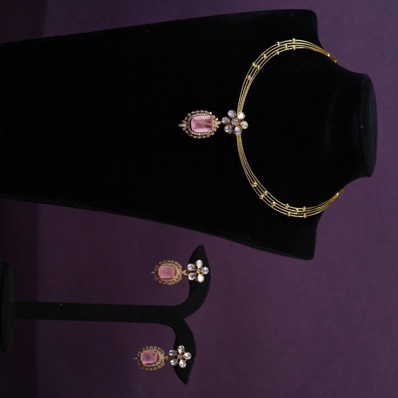 Pink AD Classic Oval Halo Pendant Set