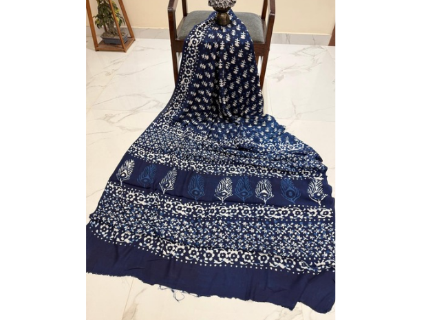 EVWAAH Royal Indigo Peacock-Feather Ajrakh Saree