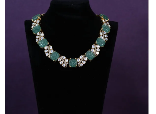 Carved Emerald Heritage Kundan Necklace in 92.5 stelimg silver