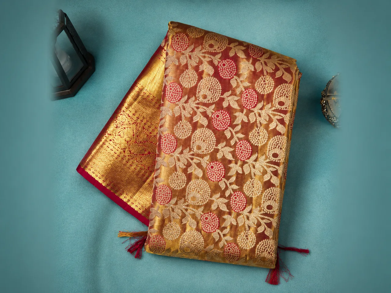 Golden Peach Floral Kanjeevaram Pure Handloom Silk Saree
